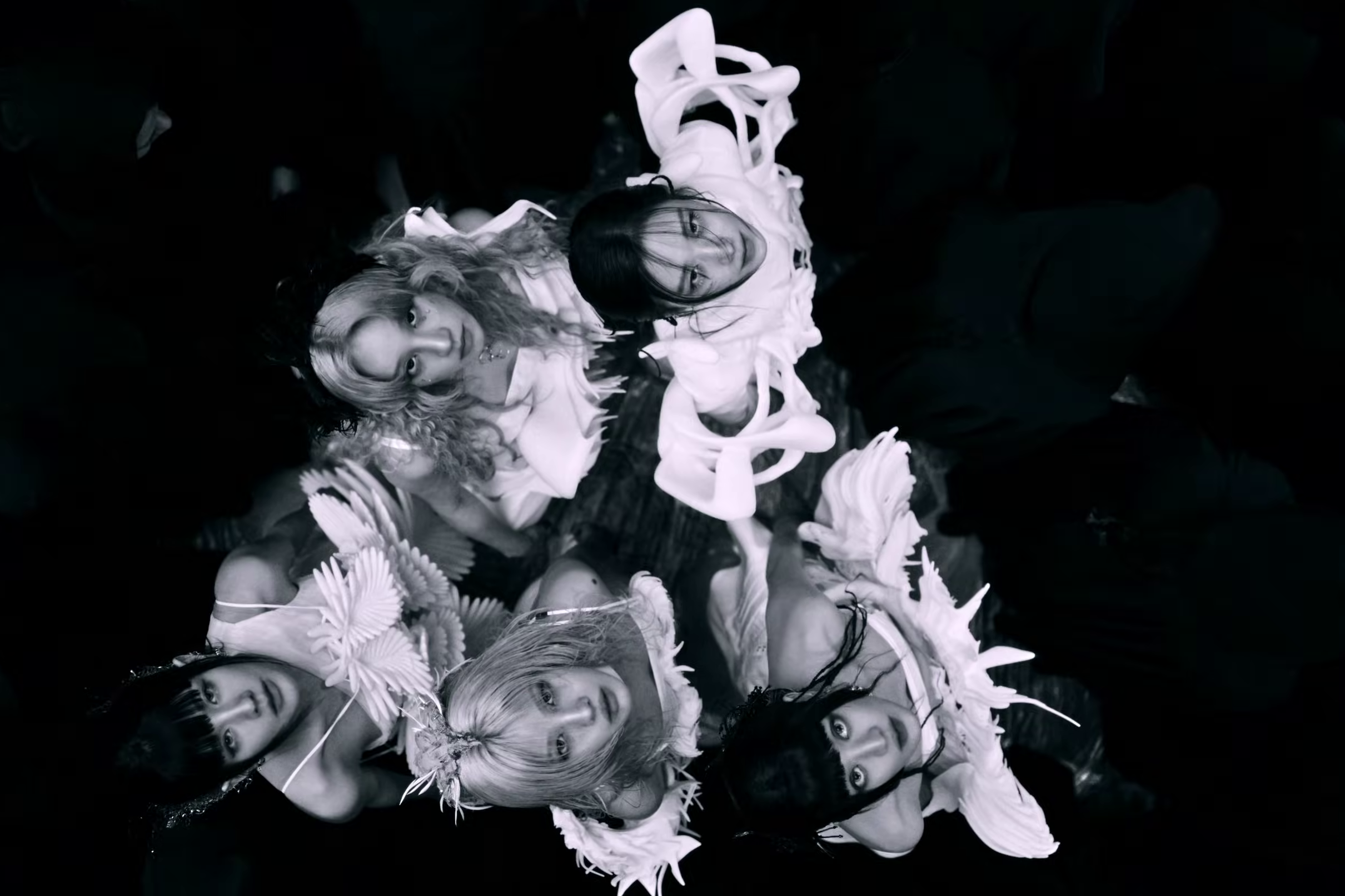 Assista: (G) I-DLE anuncia a mudança de nome para I-Dle + Comback com 2 novos álbuns Assista: (G) I-DLE anuncia a mudança de nome para I-Dle + Comback com 2 novos álbuns