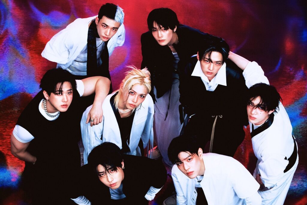 Stray Kids quebra recordes pessoais na Billboard 200 com “KARMA” Stray Kids quebra recordes pessoais na Billboard 200 com “KARMA”