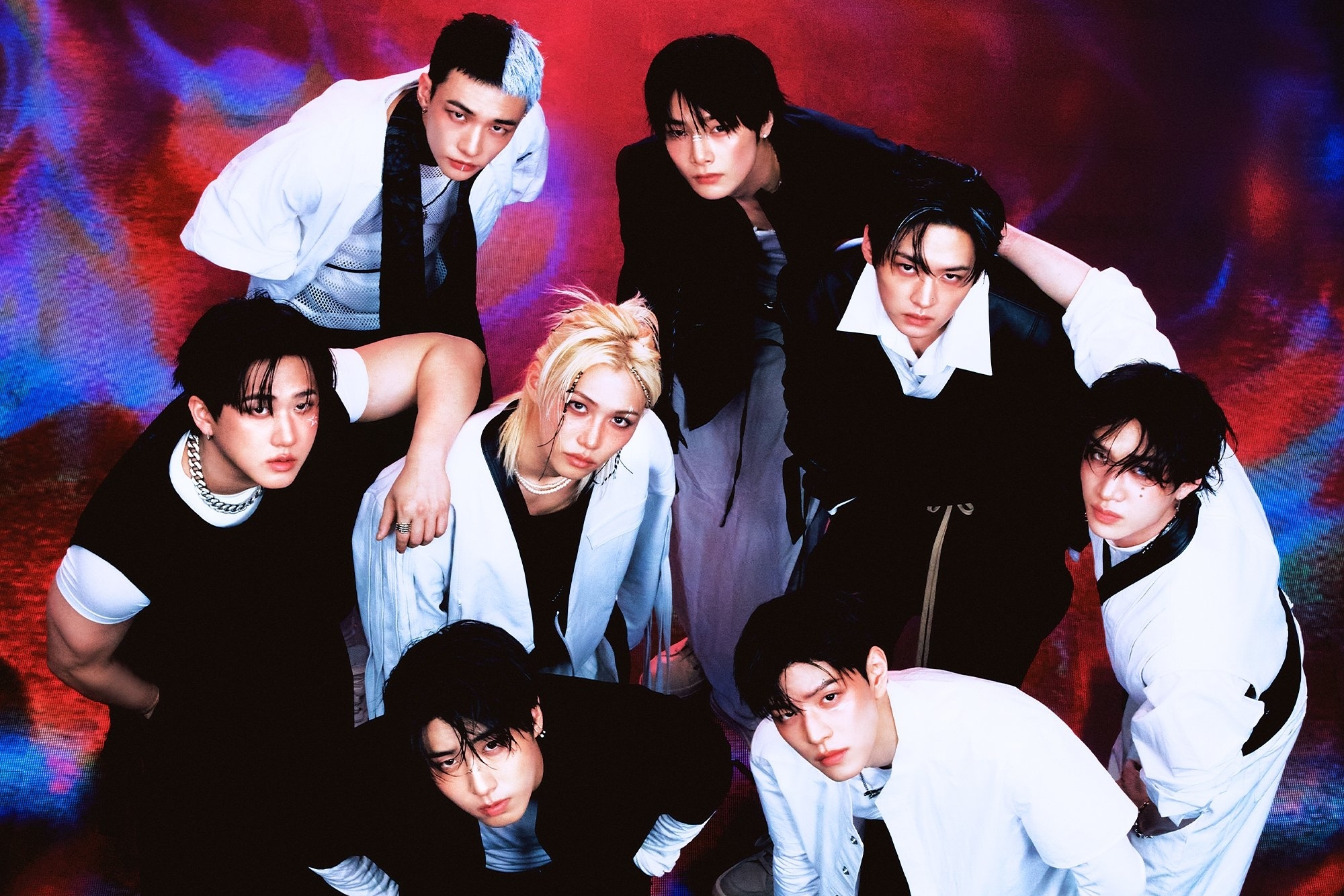 Stray Kids quebra recordes pessoais na Billboard 200 com “KARMA”